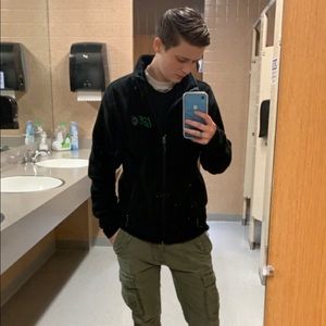 Meet your Posher, Siara